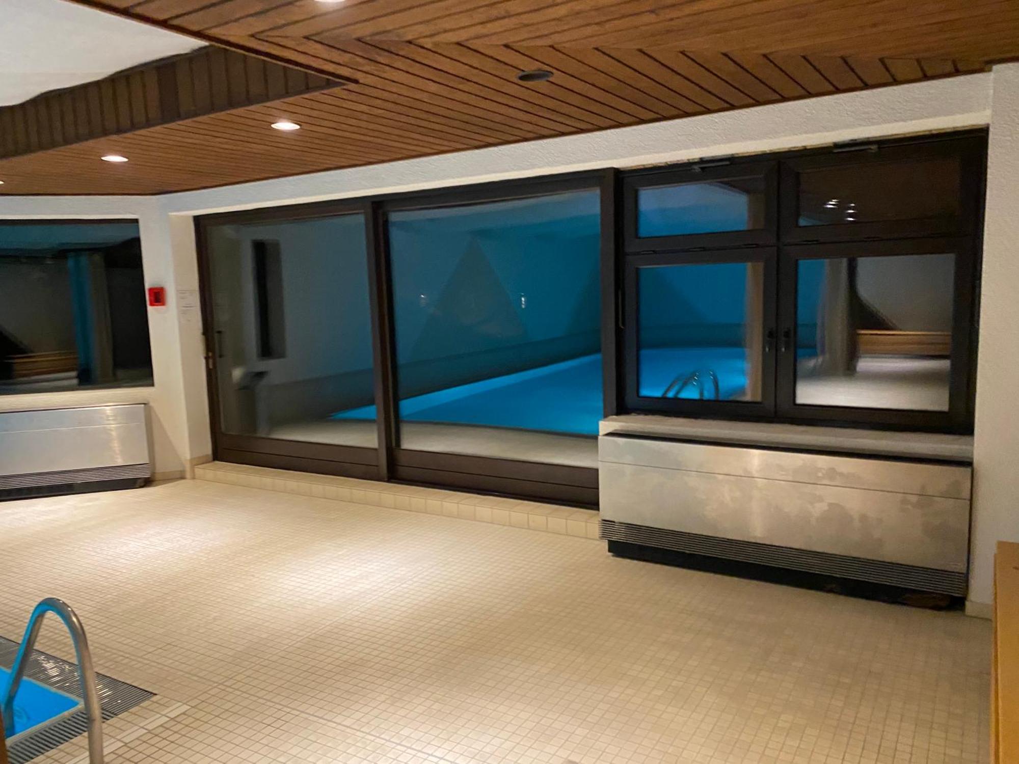 Workation Nature View Mit Balkon, Indoor Pool, Kueche Tiefgarage Auf Anfrage *