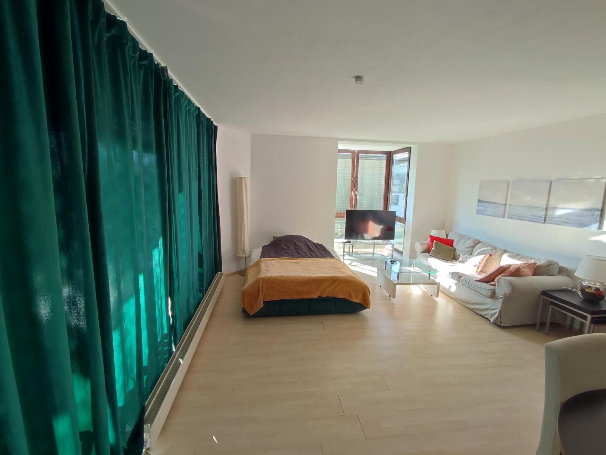 Workation Nature View Mit Balkon, Indoor Pool, Kueche Tiefgarage Auf Anfrage * Wiesbaden