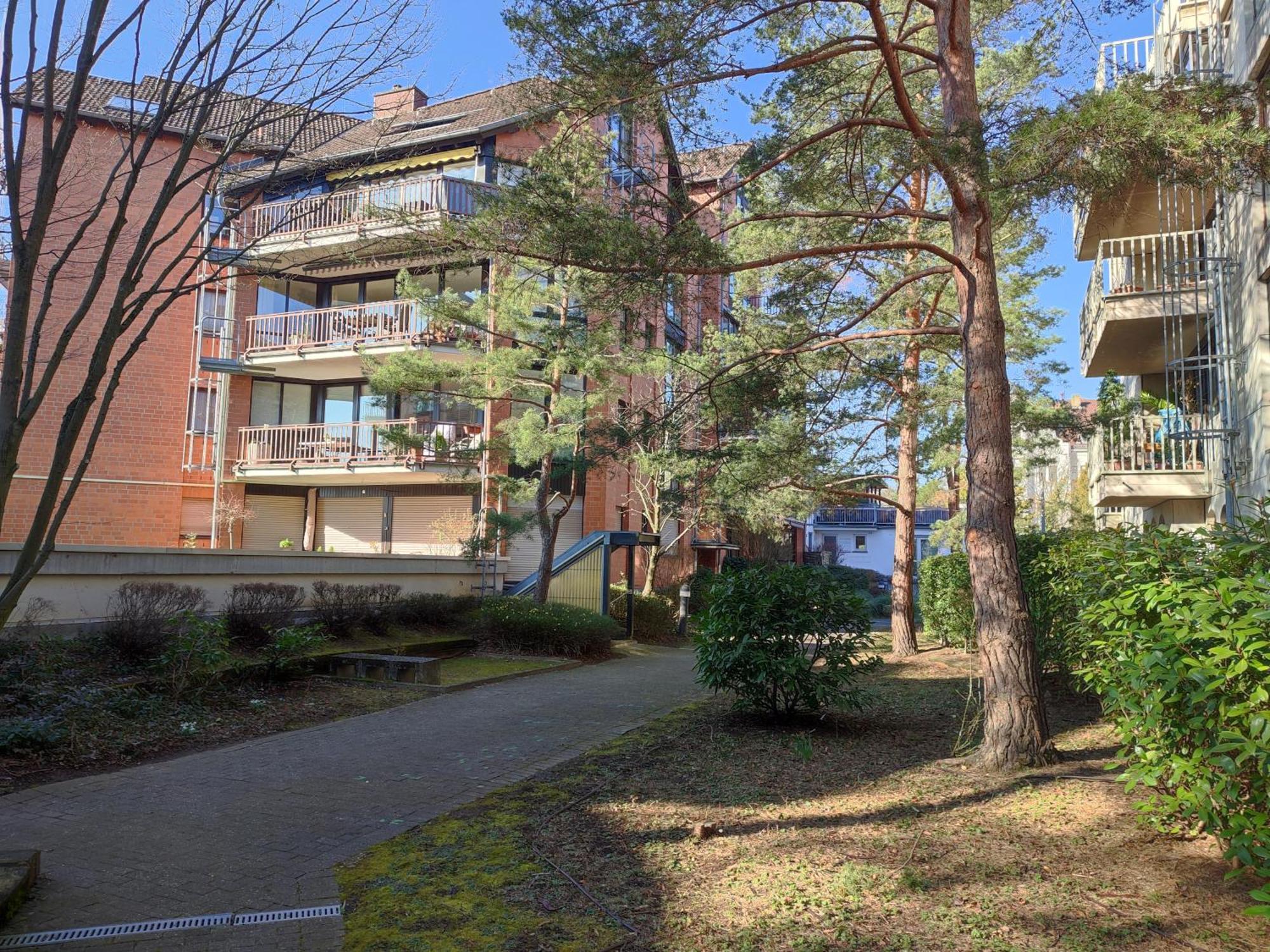 Workation Nature View Mit Balkon, Indoor Pool, Kueche Tiefgarage Auf Anfrage *