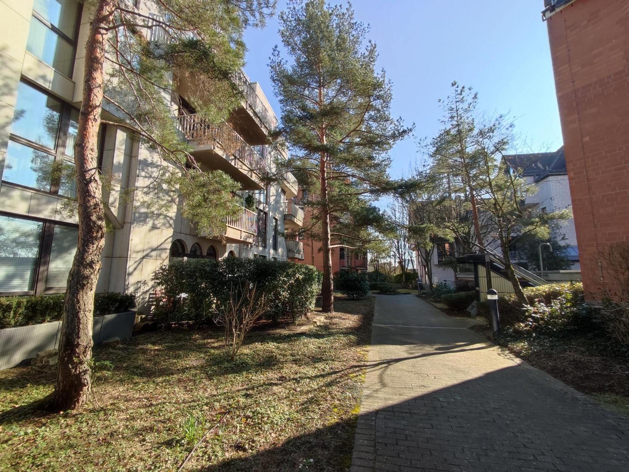 Workation Nature View Mit Balkon, Indoor Pool, Kueche Tiefgarage Auf Anfrage Wiesbaden