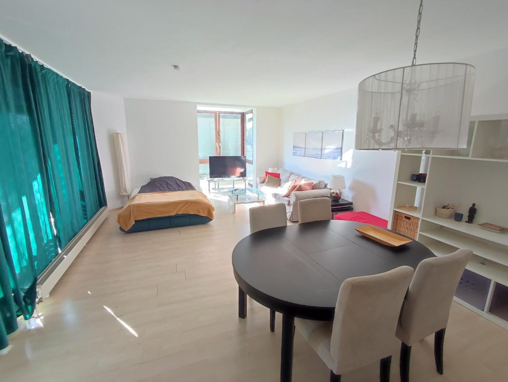 Workation Nature View Mit Balkon, Indoor Pool, Kueche Tiefgarage Auf Anfrage *